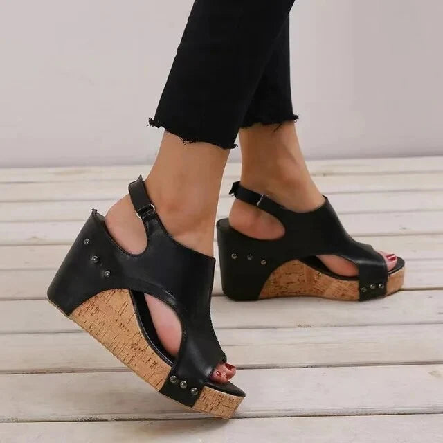 Retro Orthopedic Sandals with High Heel and Platform